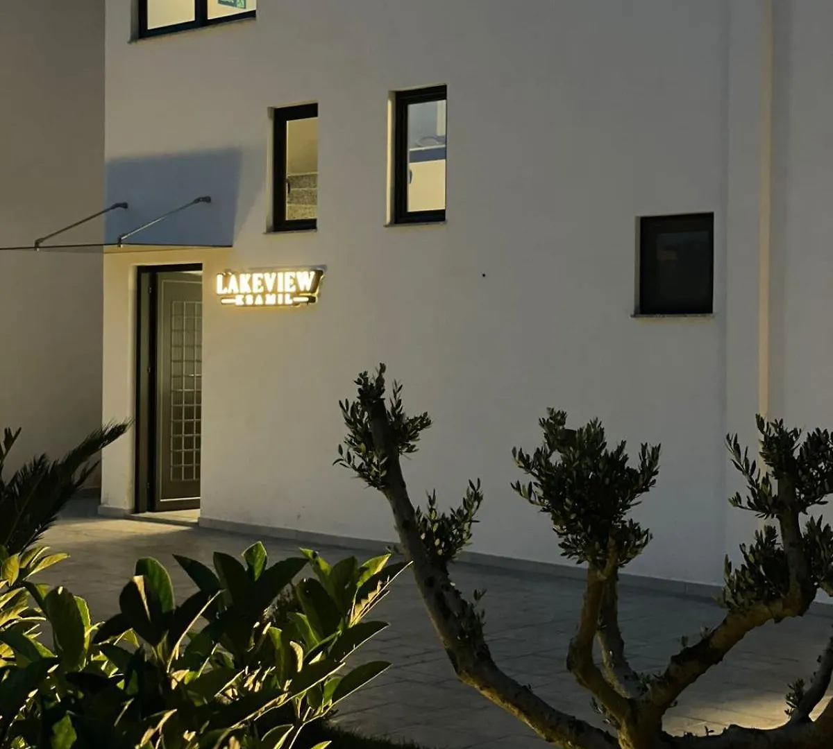 Hotel Lake View Rooms Ksamil